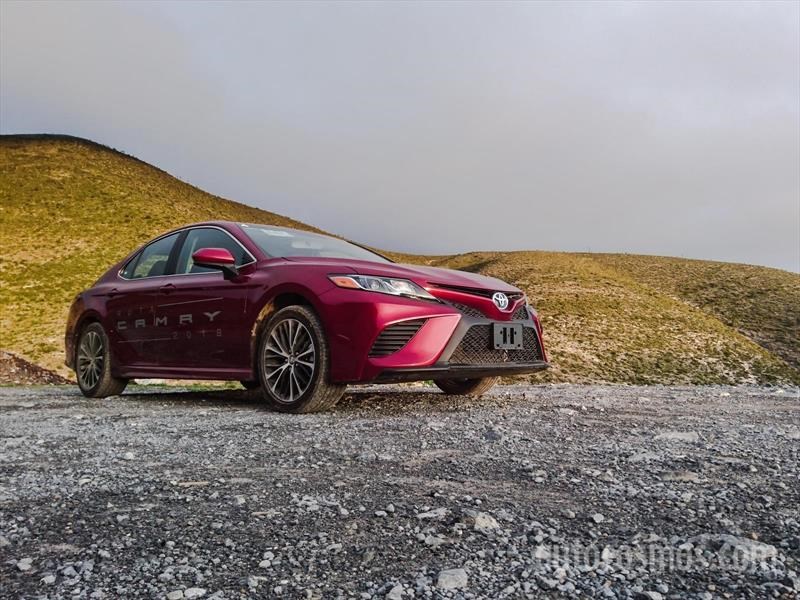 Toyota Camry 2018
