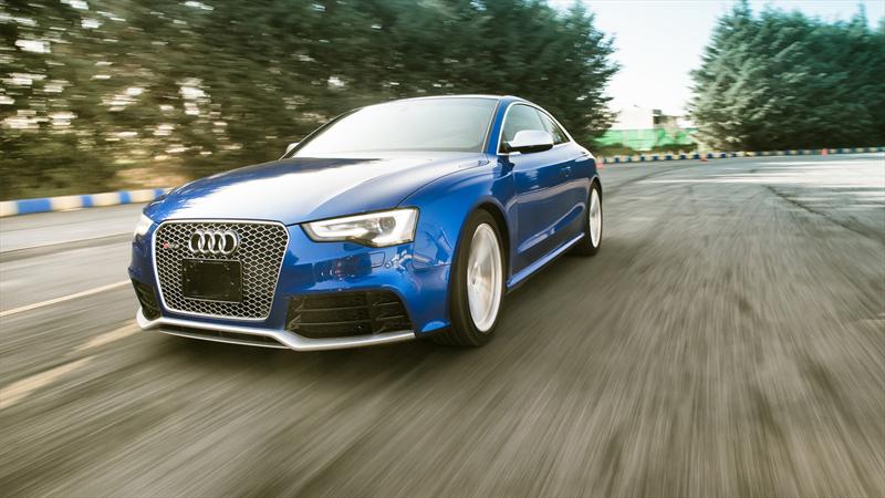 Super Prueba 2012 Audi RS5 2013