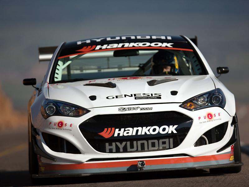 Hyundai Genesis Coupé en Pikes Peak 2012