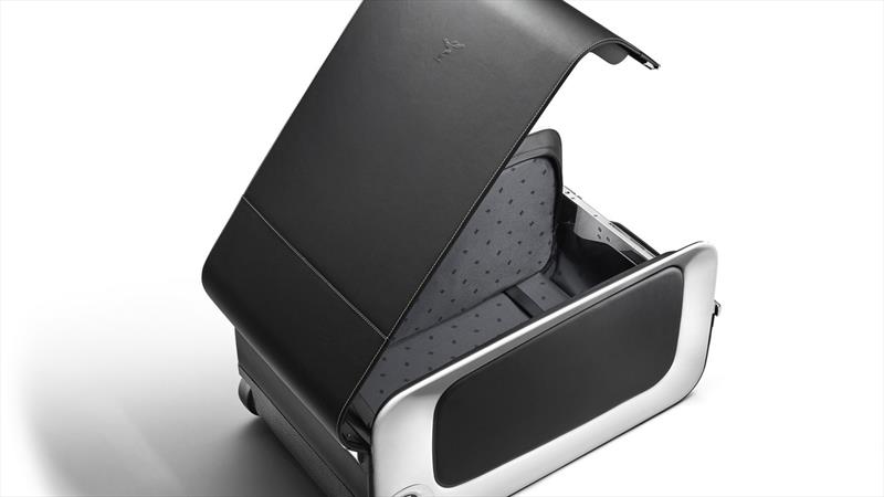 Wraith Luggage Collection