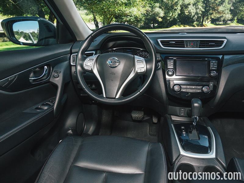 Honda CR-V 2015 vs Nissan X-Trail 2015