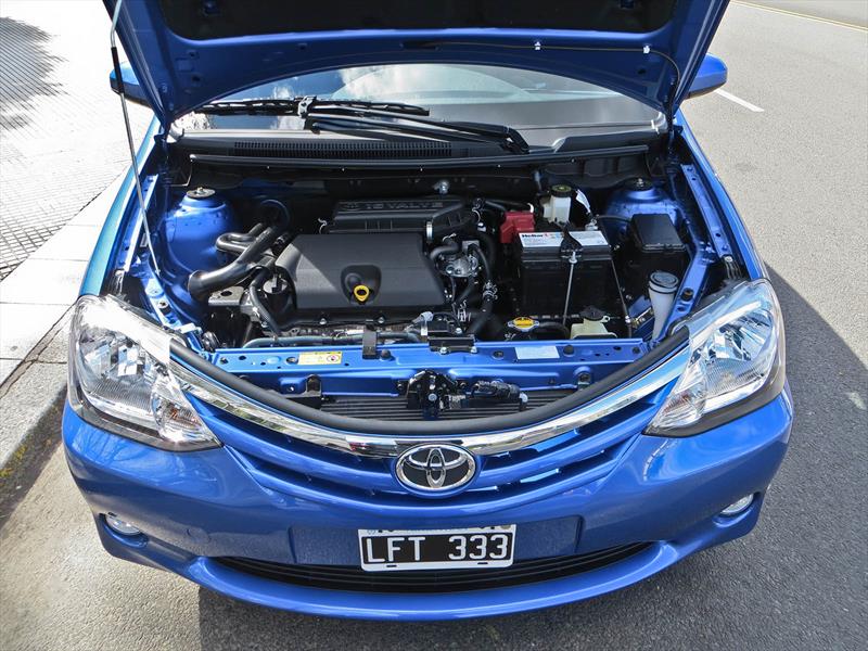 Toyota Etios, primer acercamiento