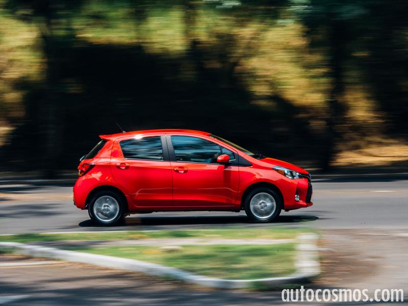 Toyota Yaris Hatchback 2015