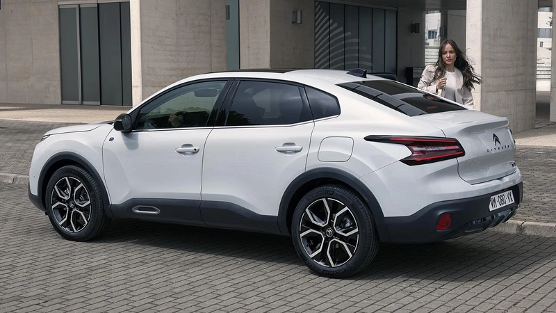 Citroën C4 X 2023