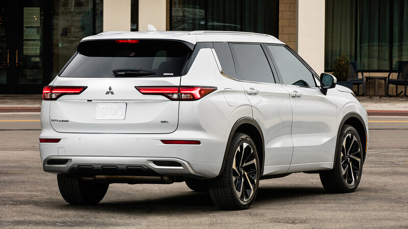 Mitsubishi Outlander 2022