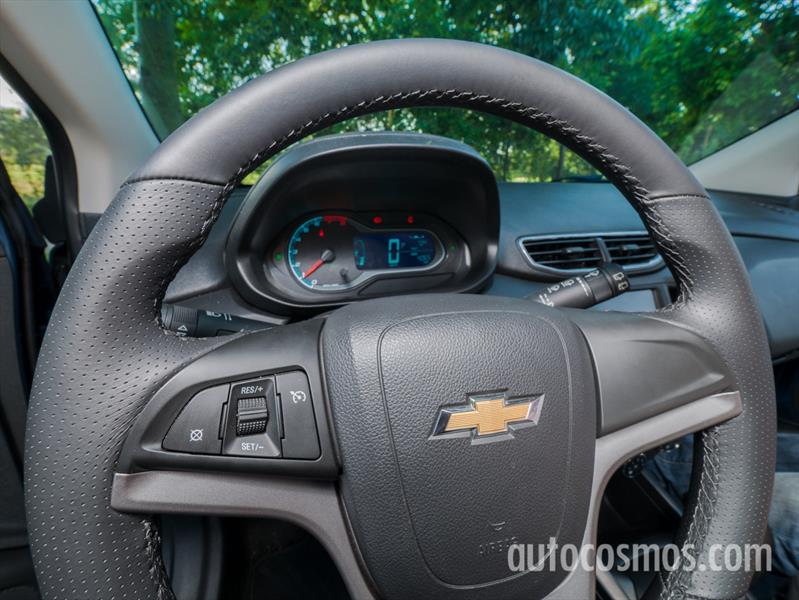 Chevrolet Onix AT + Bicicleta plegable Chevrolet