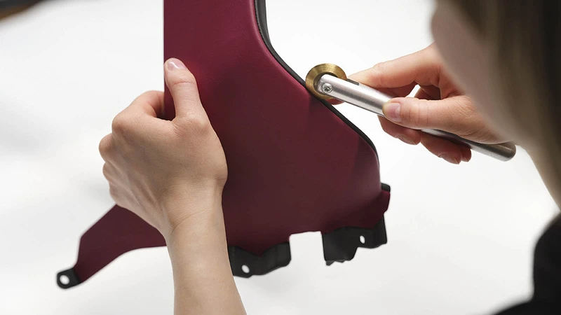 Rolls-Royce La Rose Noire Droptail