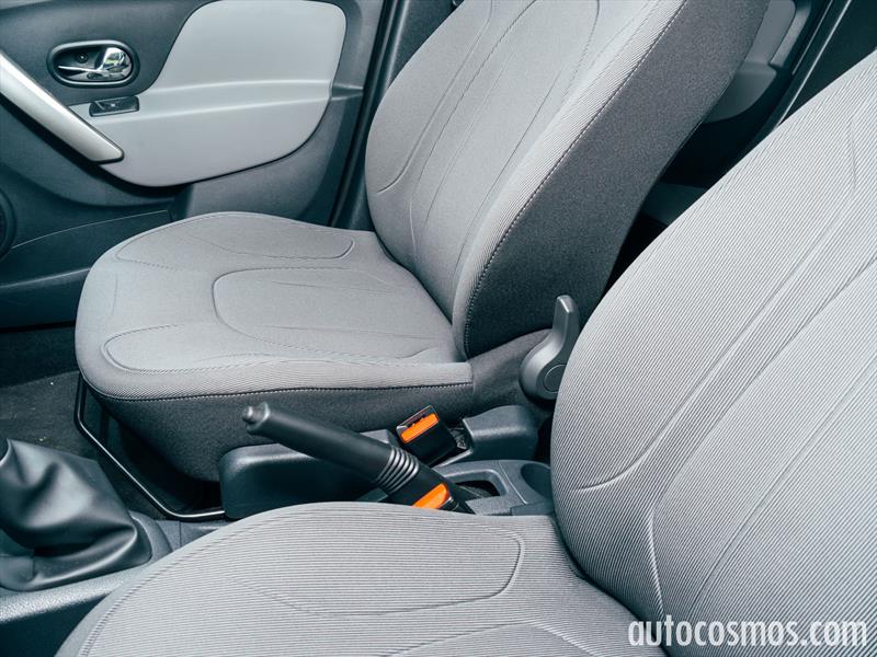 Renault Logan 2015