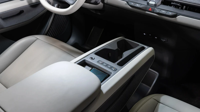 Kia EV9 2024