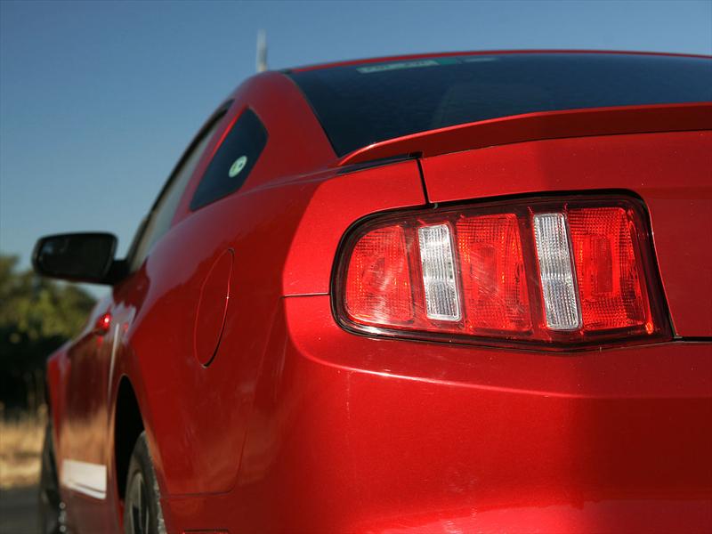 Ford Mustang ST 2012 a prueba en pista