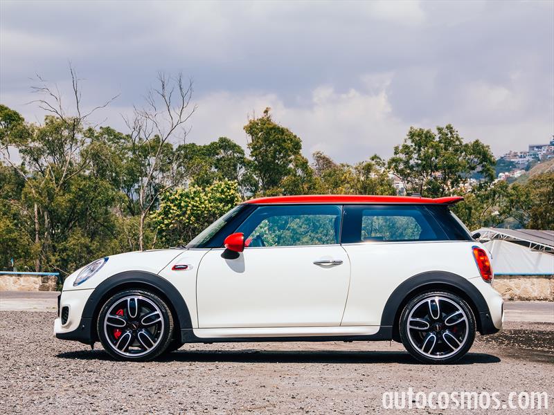 MINI John Cooper Works 2016