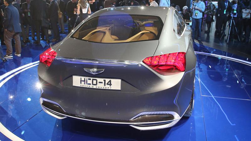 Hyundai HCD-14 Genesis Concept en Detroit 2013