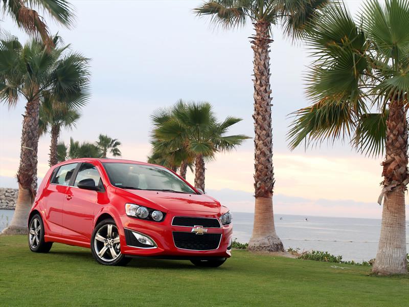 Chevrolet Sonic RS 2014