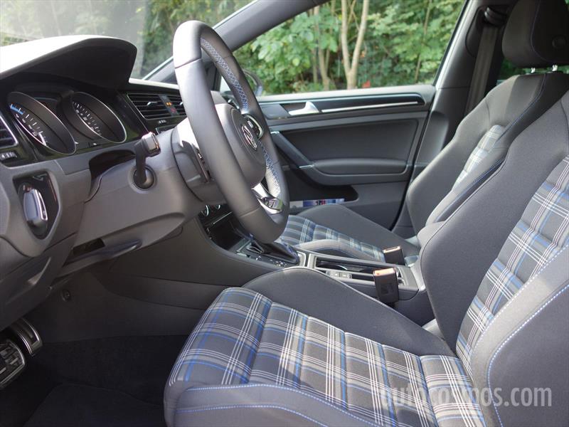 Volkswagen Golf GTE 2015