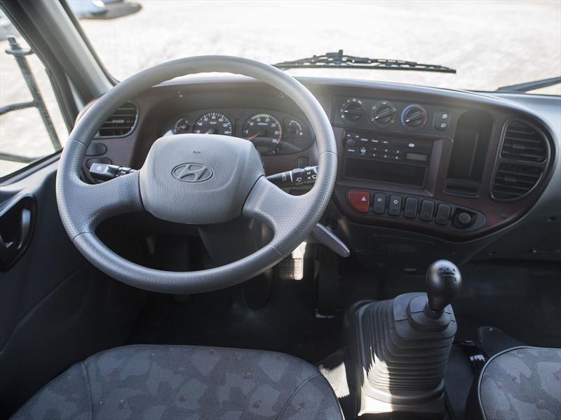 Hyundai HD65 doble cabina