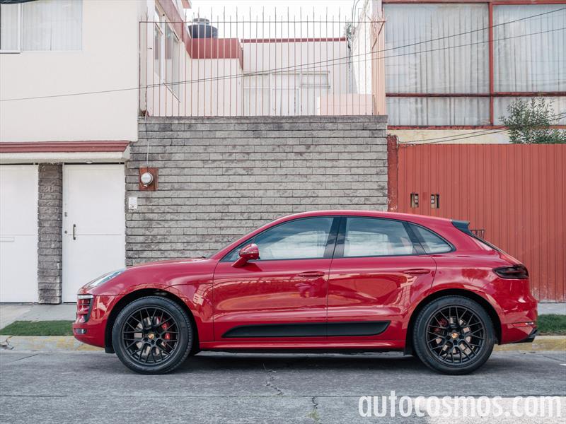 Porsche Macan GTS 2016