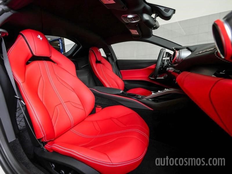 Ferrari 812 Superfast