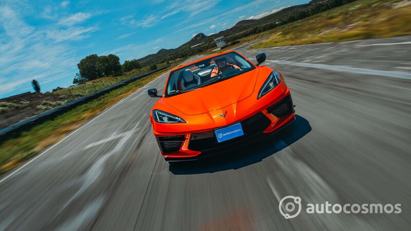 Corvette Stingray Convertible 2021 a prueba