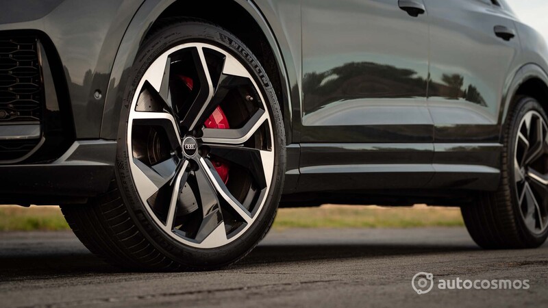 Audi RS Q8 2021 a prueba