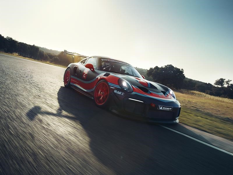 Porsche 911 GT2 RS Clubsport