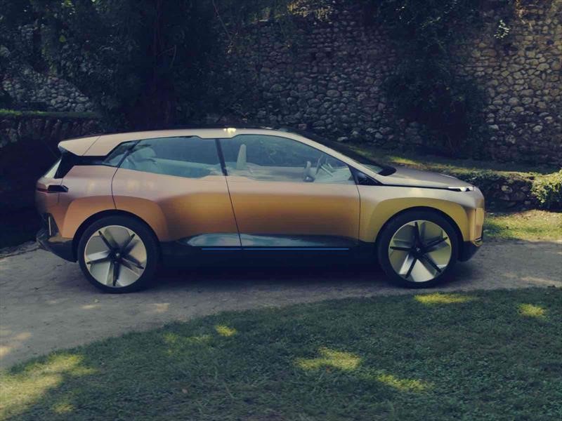 BMW Vision iNext Concept