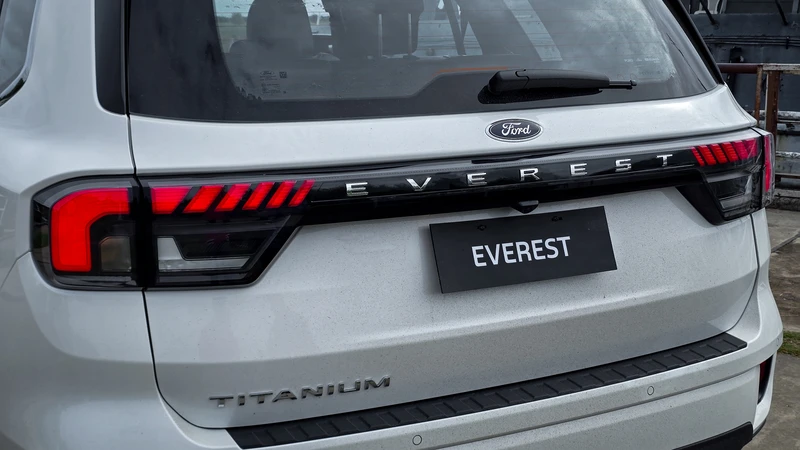 Test Drive Ford Everest Titanium