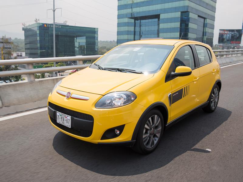 FIAT Palio Sporting 2016