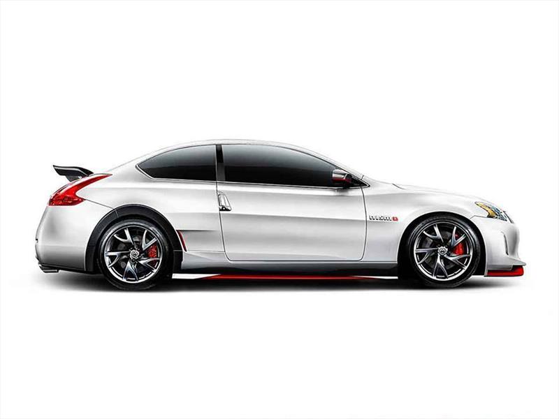 Nismo hace mashup con modelos de Nissan