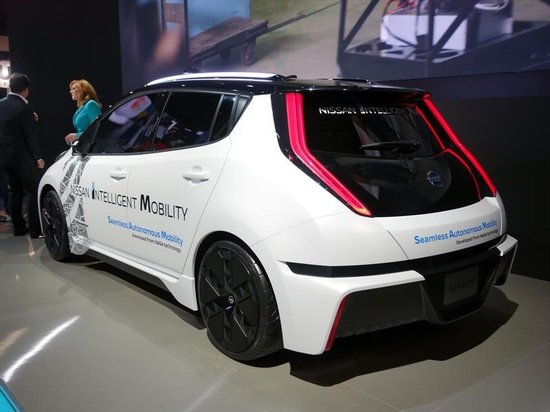 Nissan Seamless Autonomous Mobility