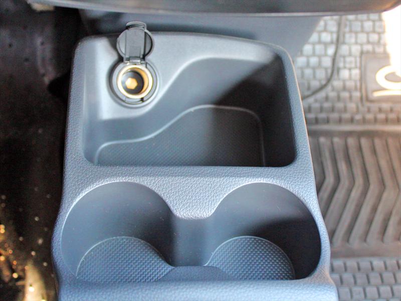 Hyundai EON 0,8L GLS Prueba de manejo