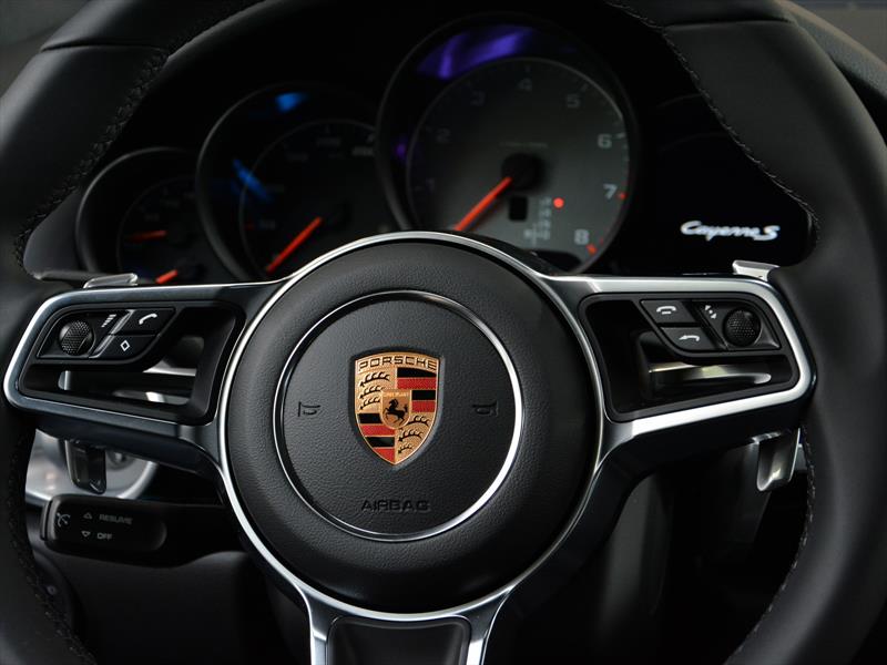 El Porshe Cayenne se renueva