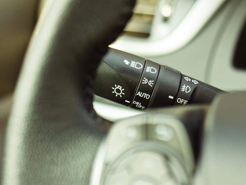 Toyota Camry V6 2012 prueba