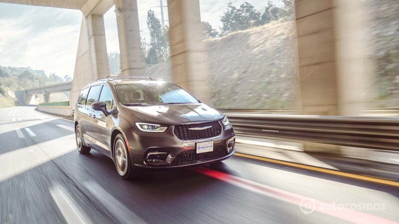 Chrysler Pacifica 2021 a prueba