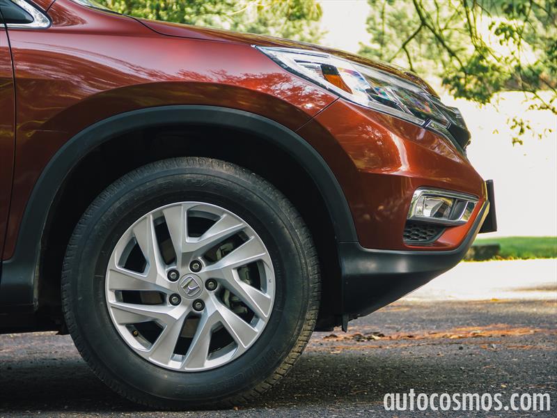Honda CR-V 2015 vs Nissan X-Trail 2015