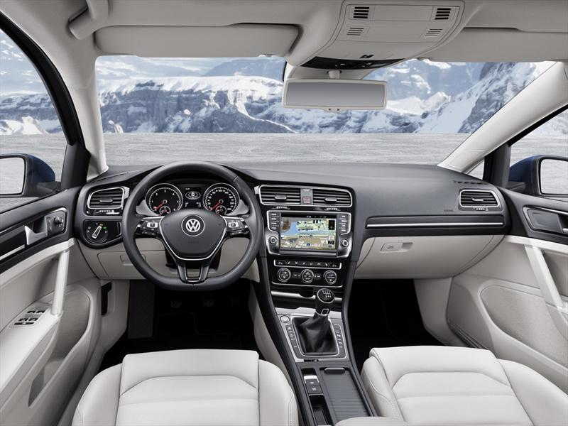 Volkswagen Golf  Wagon 2014