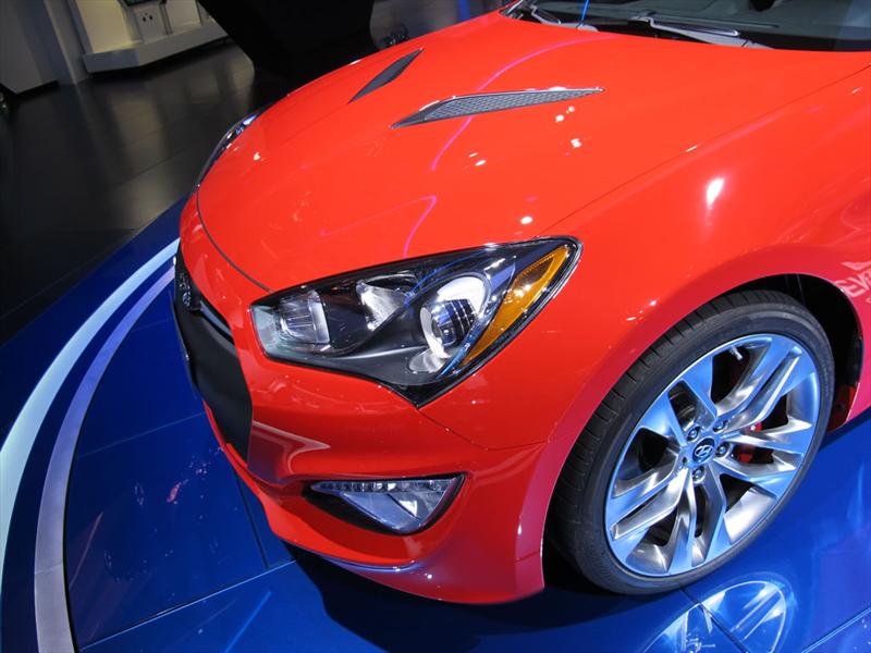 Hyundai Genesis Coupé 2013