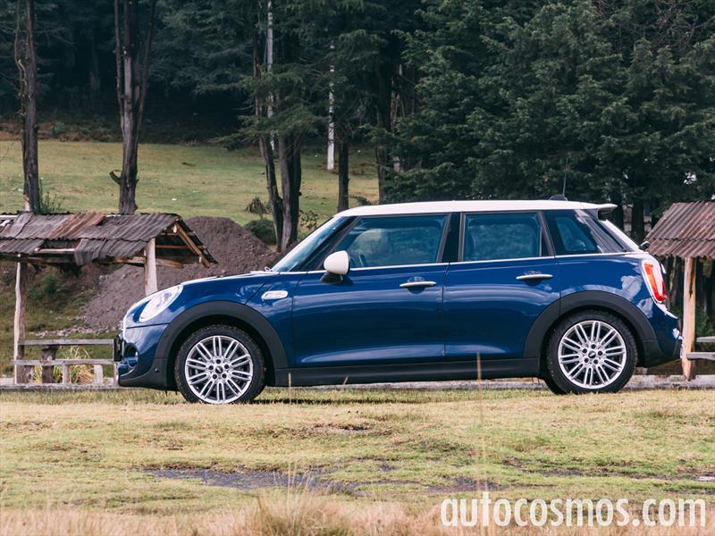 MINI Cooper S 5 puertas 2015