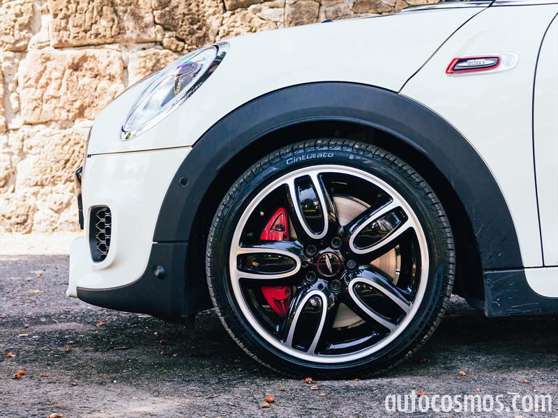 MINI John Cooper Works 2016