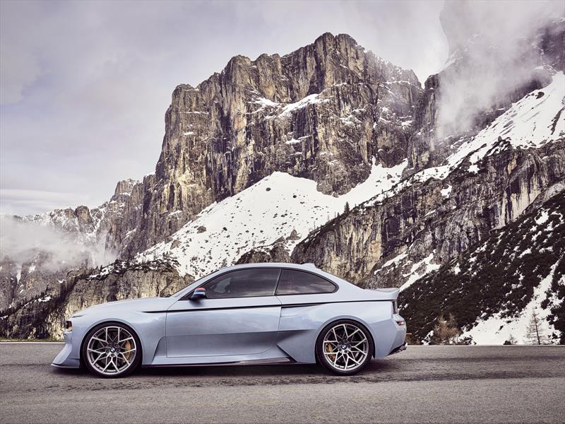 BMW 2002 Hommage Concept