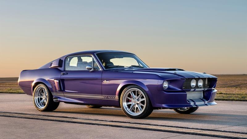 Blurple Shelby GT500CR por Classic Recreations