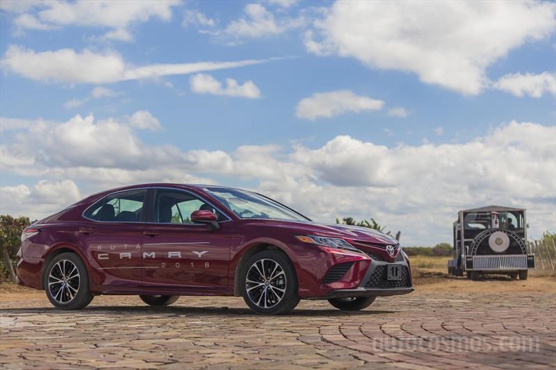Toyota Camry 2018