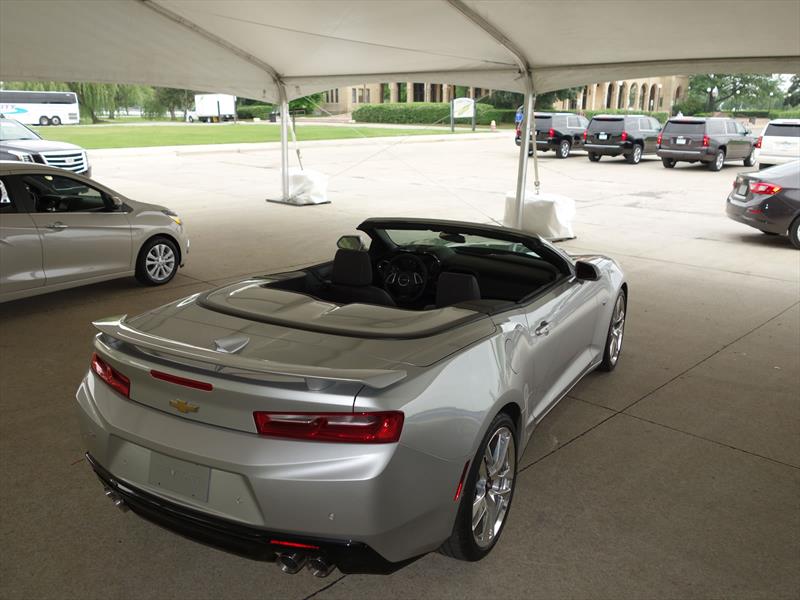 Chevrolet Camaro Convertible 2016