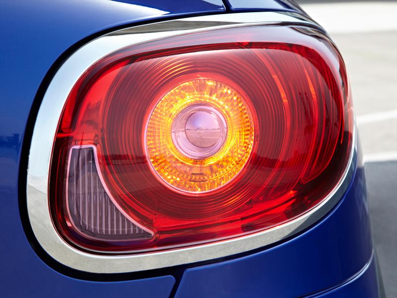 MINI Paceman se presenta en el Salón de Paris 2012