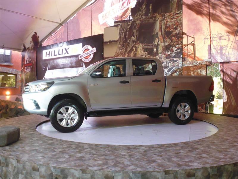 Toyota Hilux 2016