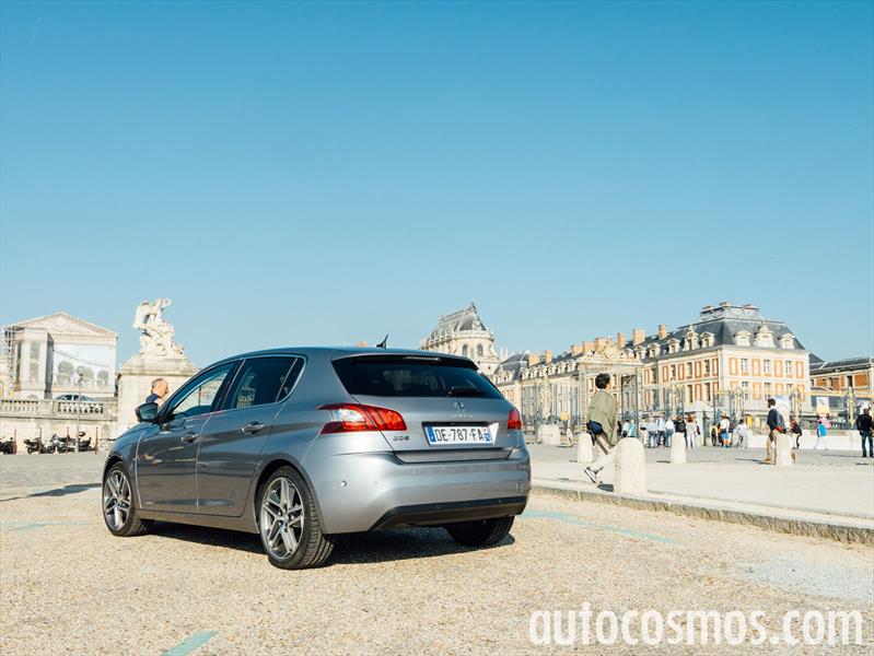 Peugeot 308 2015