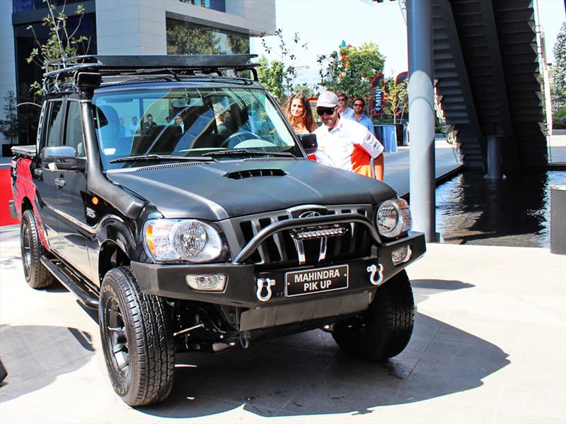 Mahindra Pik Up Limited by Chaleco López