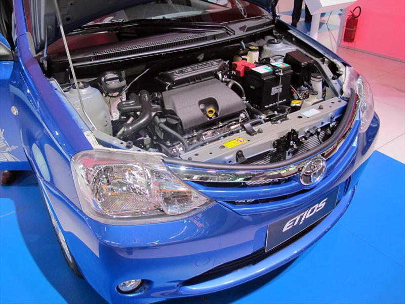 Toyota Etios debuta en el Salón de San Pablo
