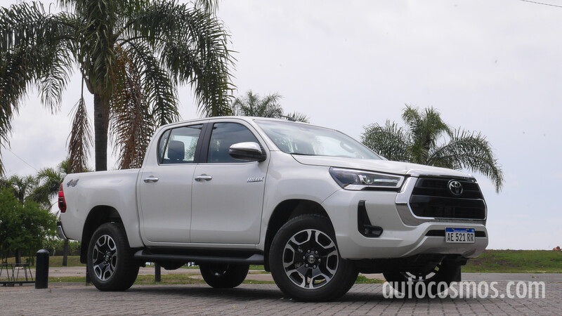 Toyota Hilux 2021 - test