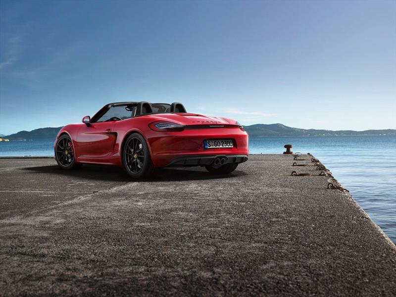 Porsche Boxster GTS 2015