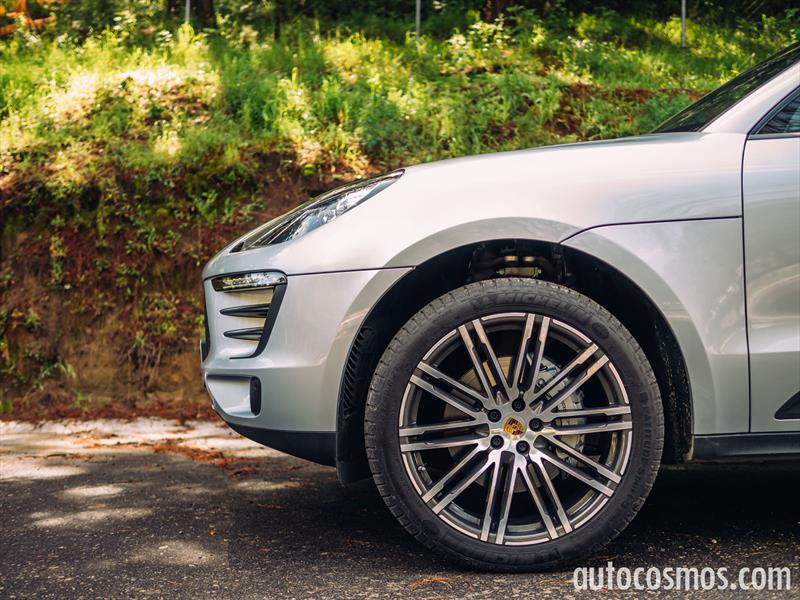 Porsche Macan 2015